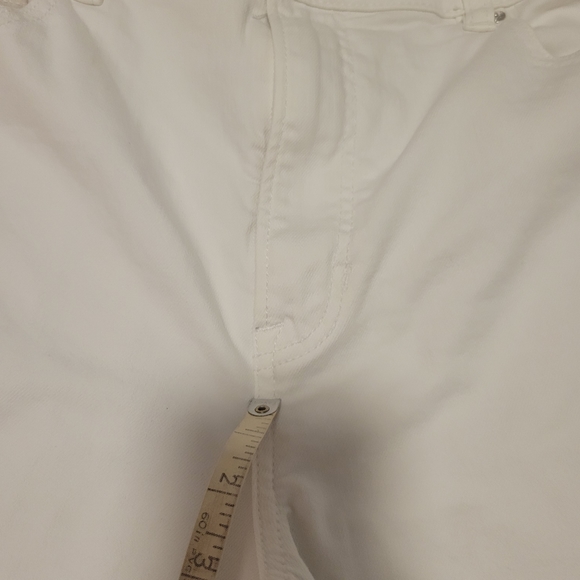AEO WHITE CURVY MO. JEANS - Picture 11 of 12